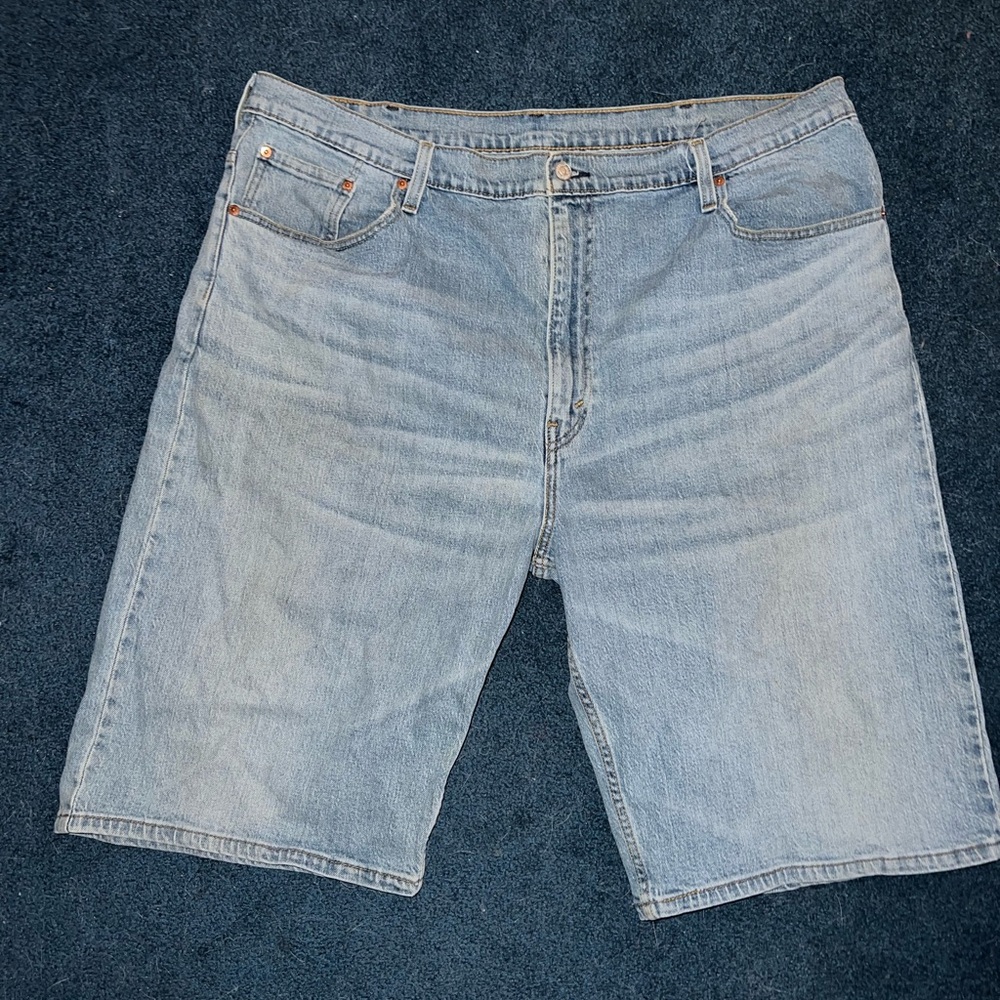 Like New Mens Levi Denim Shorts